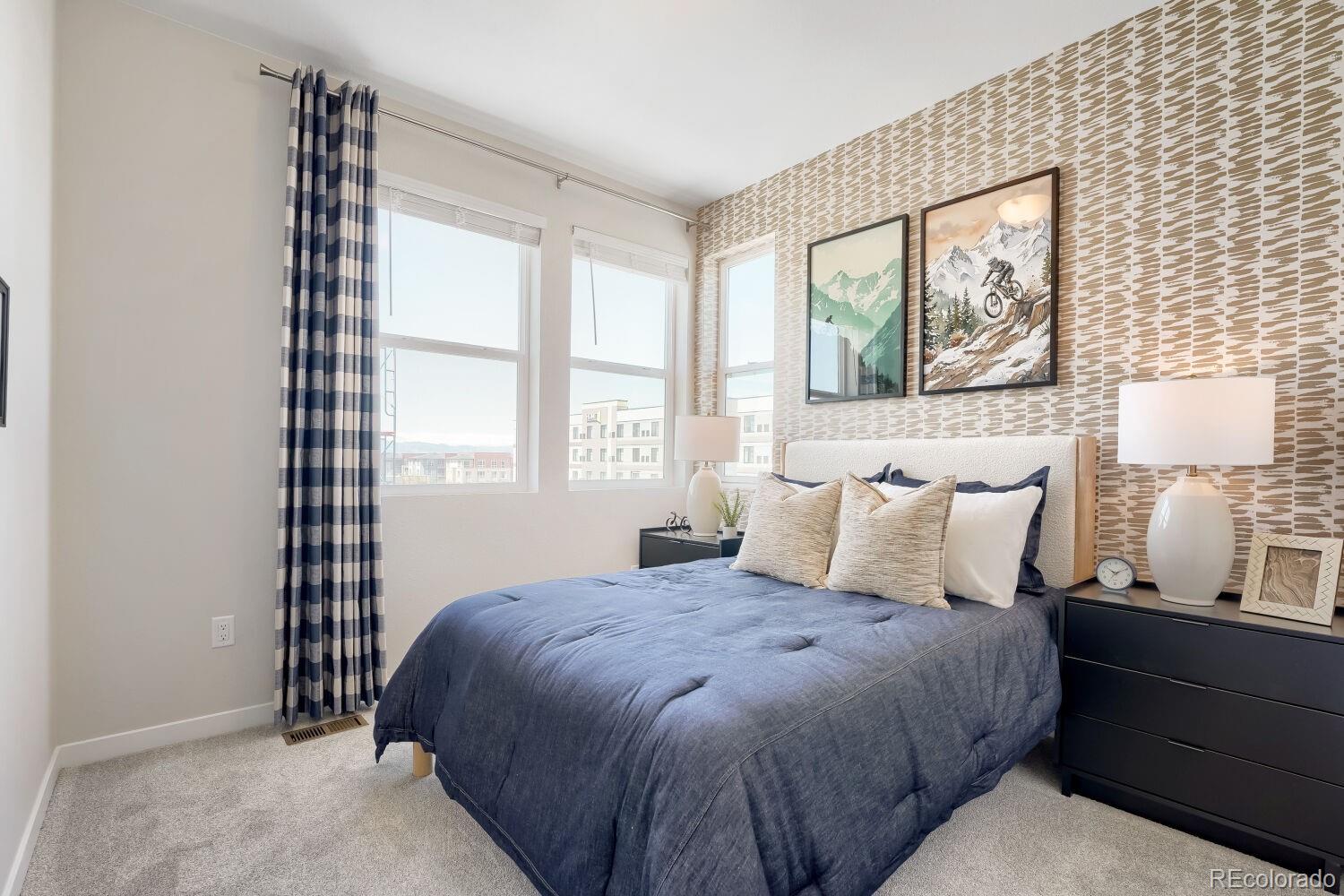MLS Image #21 for 9200 e 47th avenue,denver, Colorado