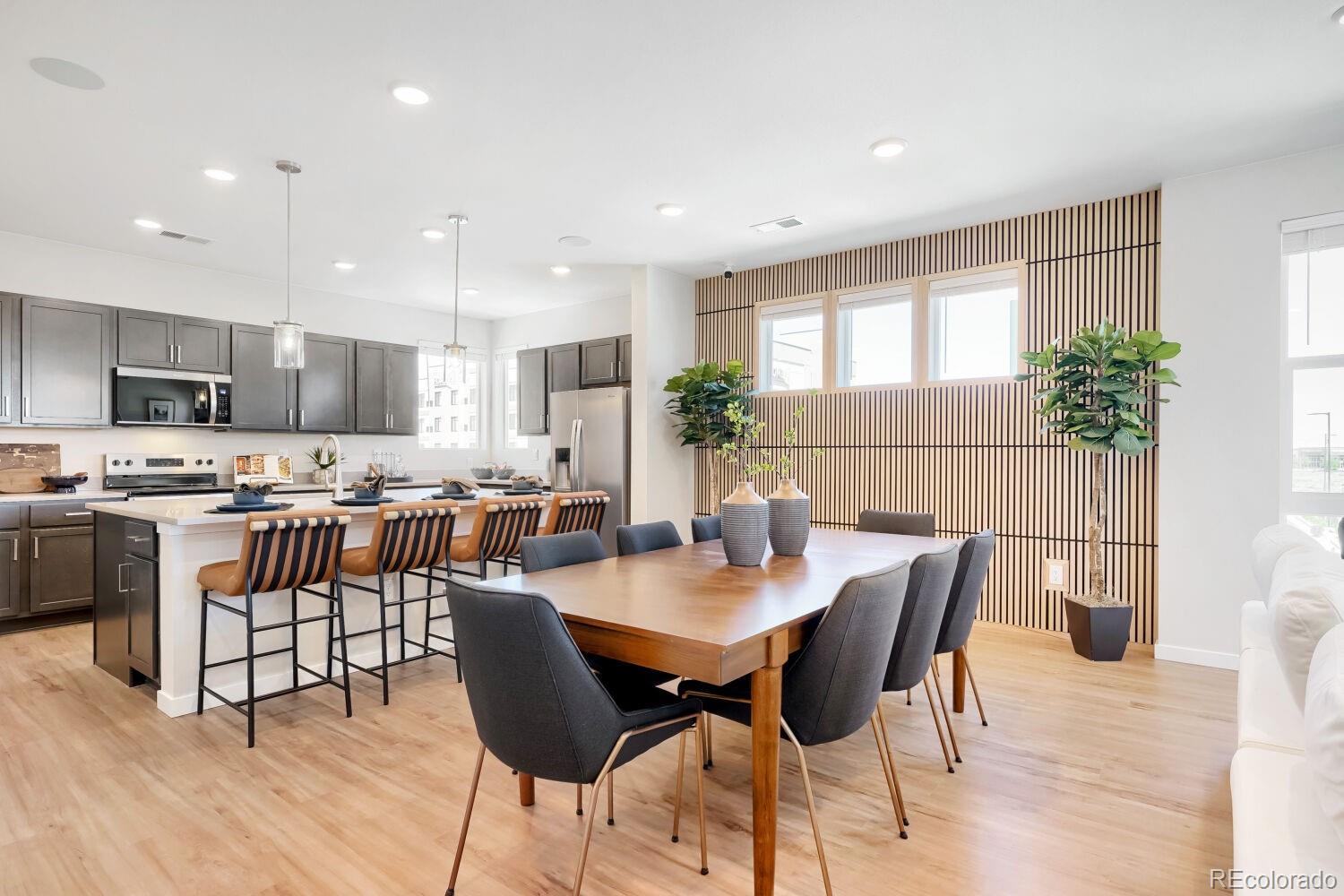 MLS Image #7 for 9200 e 47th avenue,denver, Colorado