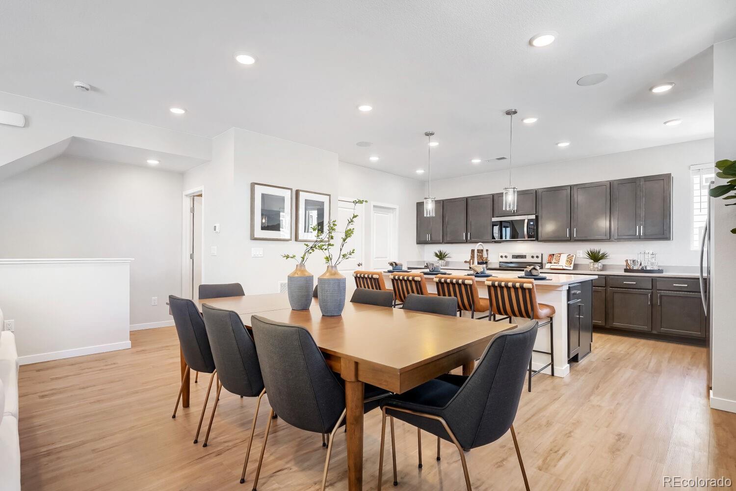 MLS Image #8 for 9200 e 47th avenue,denver, Colorado