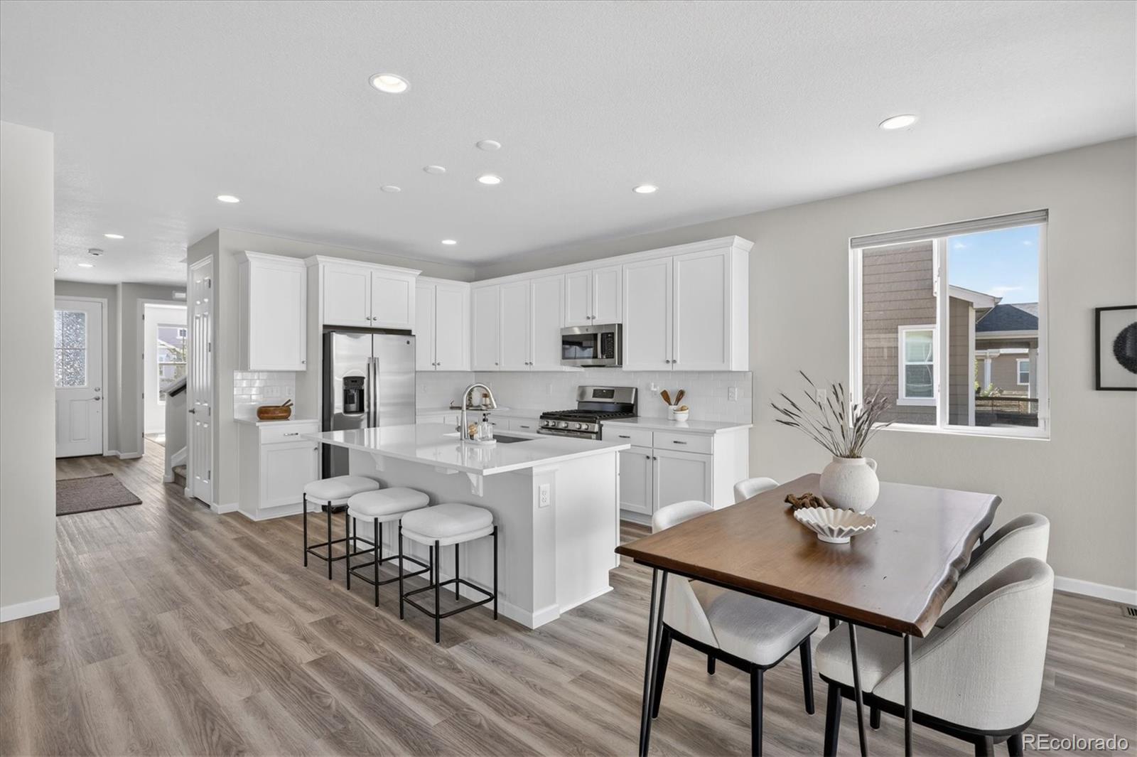 MLS Image #3 for 936  alpine ridge street,erie, Colorado