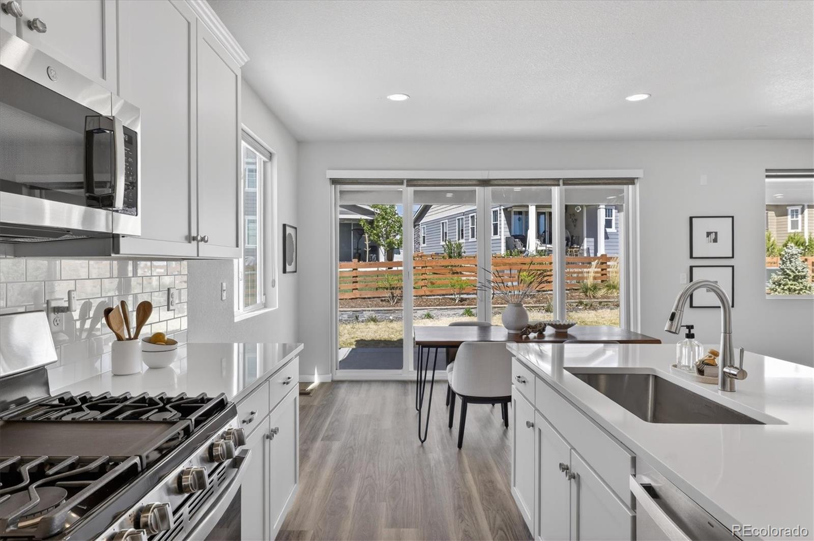 MLS Image #5 for 936  alpine ridge street,erie, Colorado
