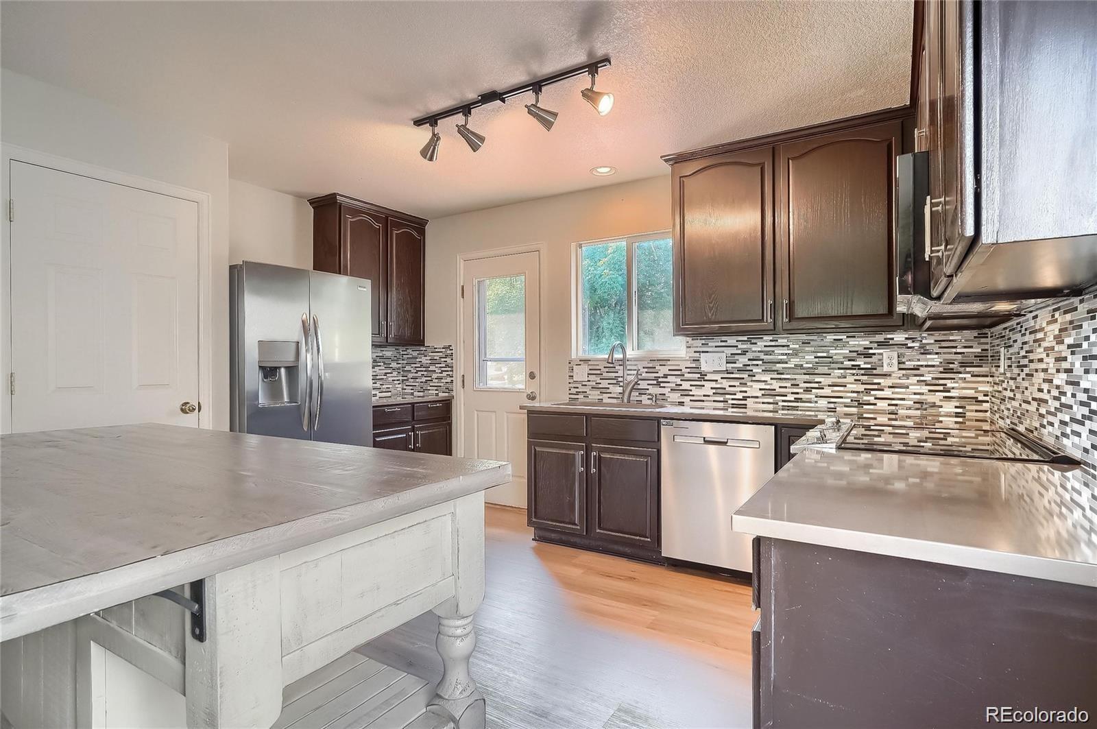 MLS Image #13 for 9744  fox den drive,littleton, Colorado