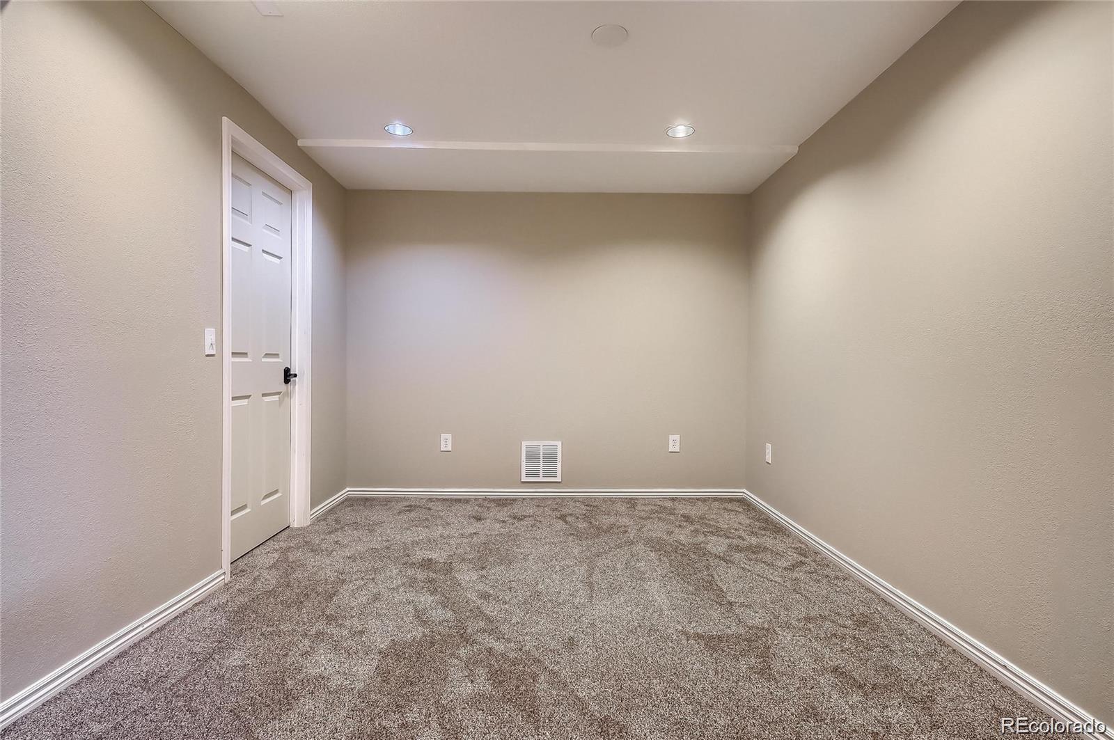 MLS Image #24 for 9744  fox den drive,littleton, Colorado