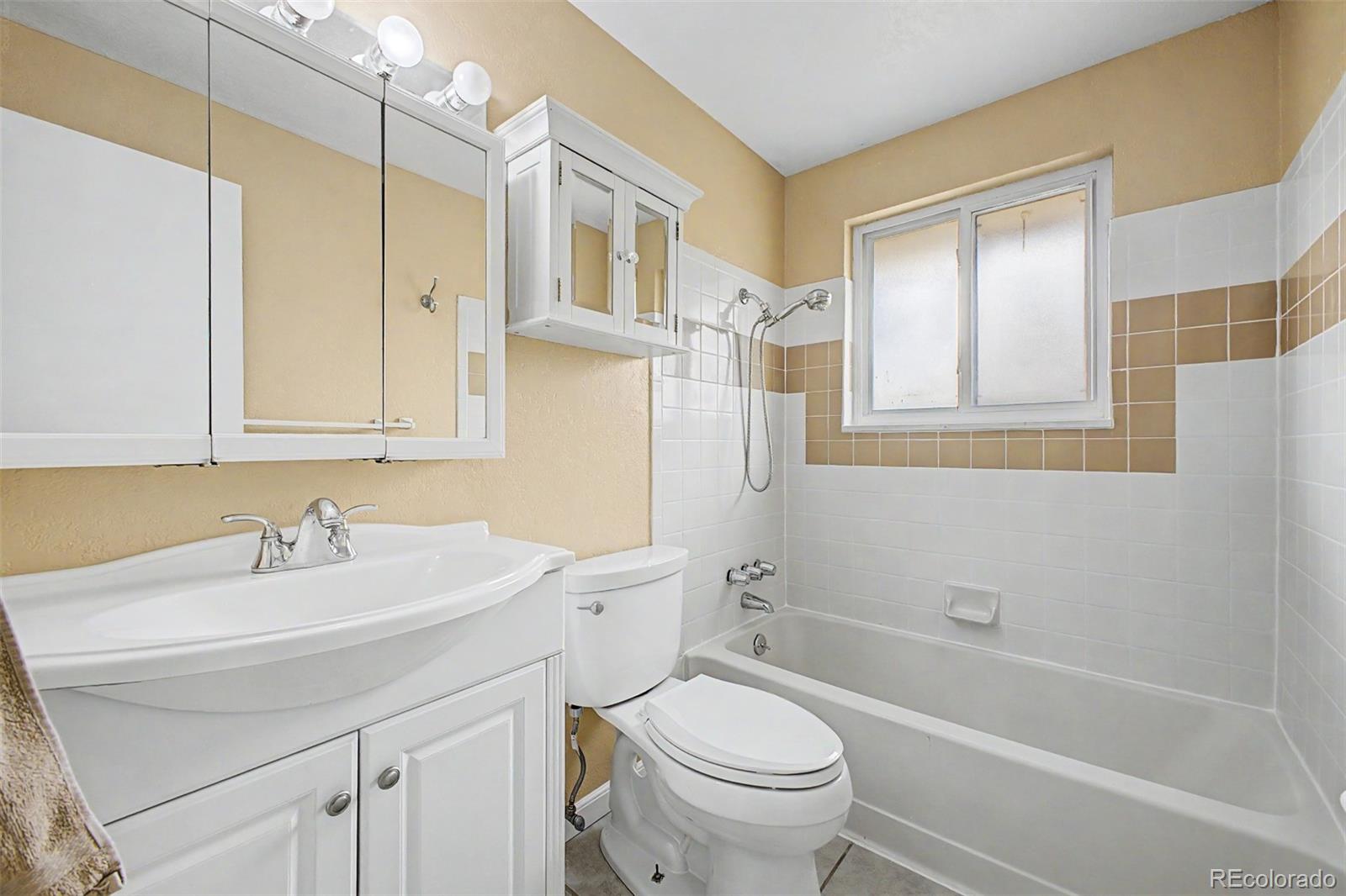 MLS Image #10 for 5205 w 86th avenue,arvada, Colorado