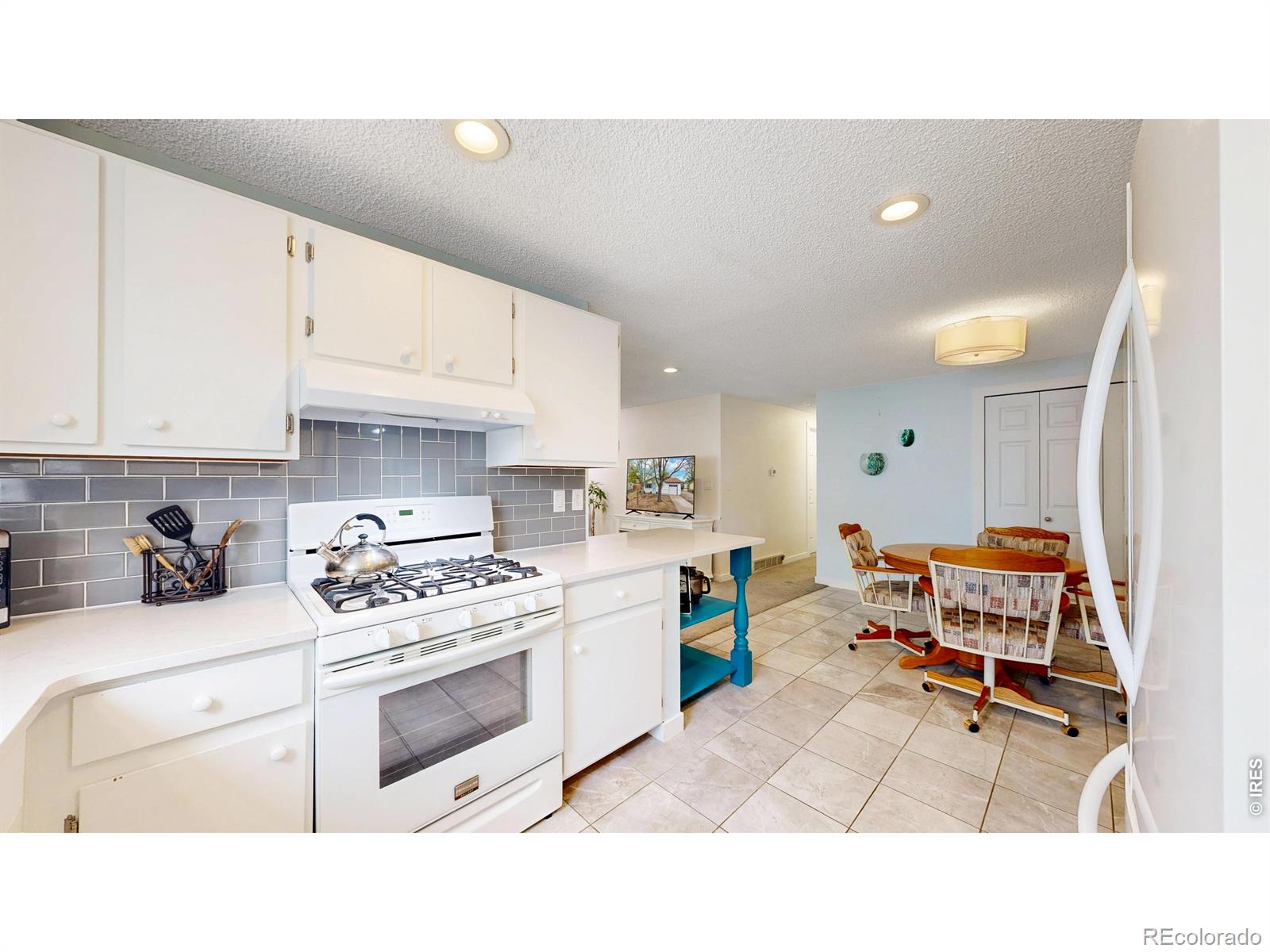 MLS Image #7 for 613  chestnut drive,loveland, Colorado
