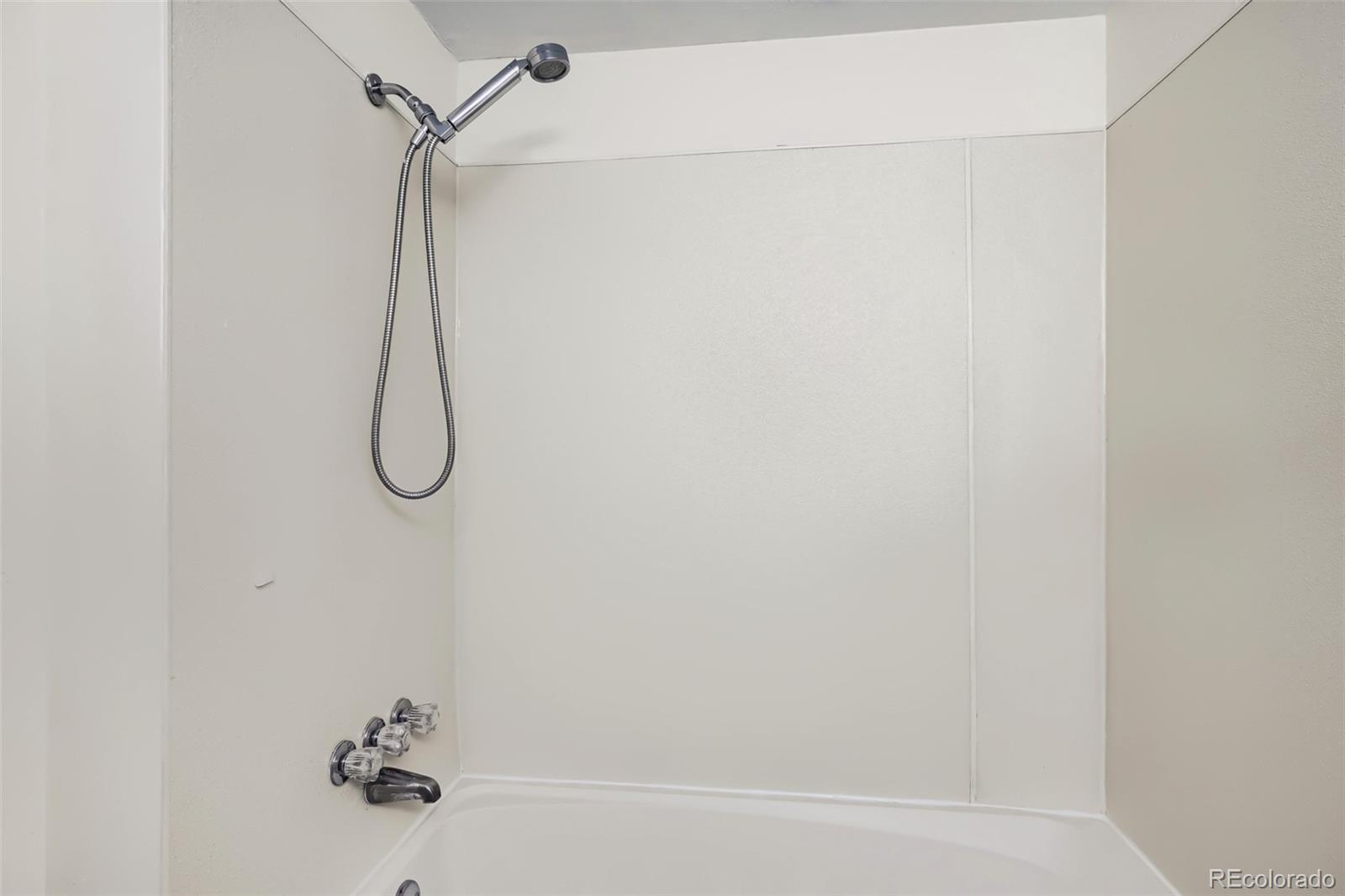 MLS Image #13 for 10223 e peakview avenue,englewood, Colorado