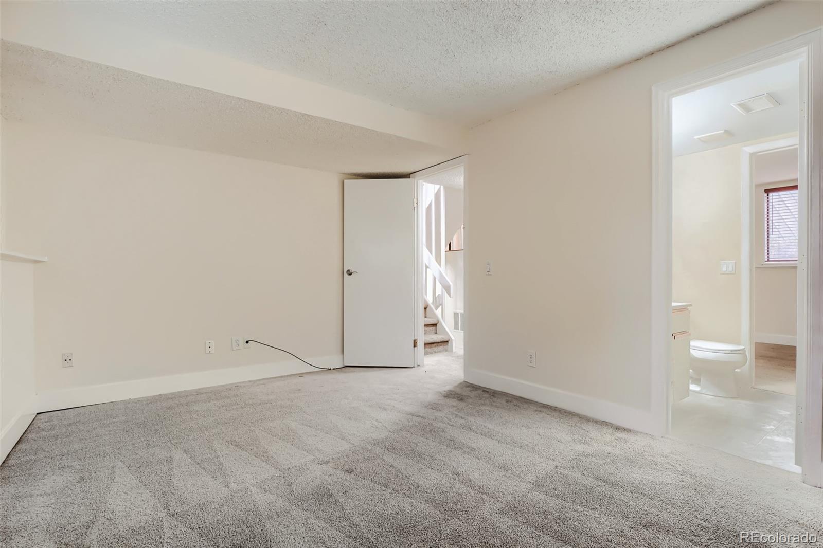 MLS Image #17 for 10223 e peakview avenue,englewood, Colorado