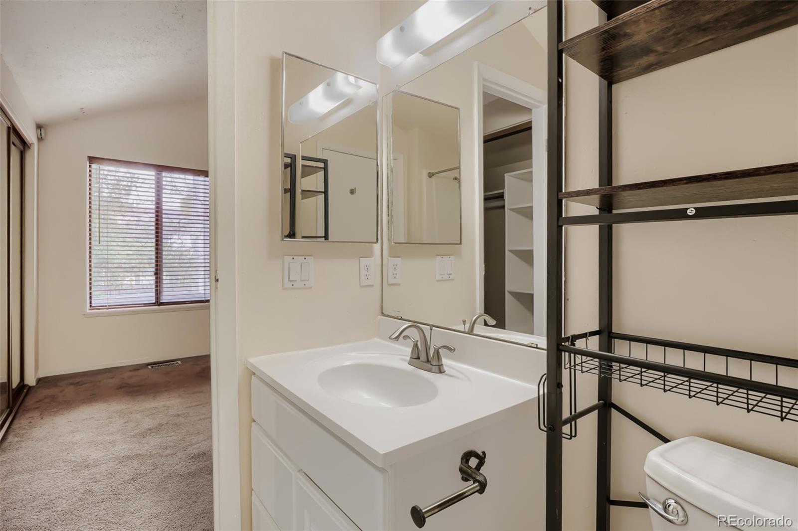 MLS Image #20 for 10223 e peakview avenue,englewood, Colorado