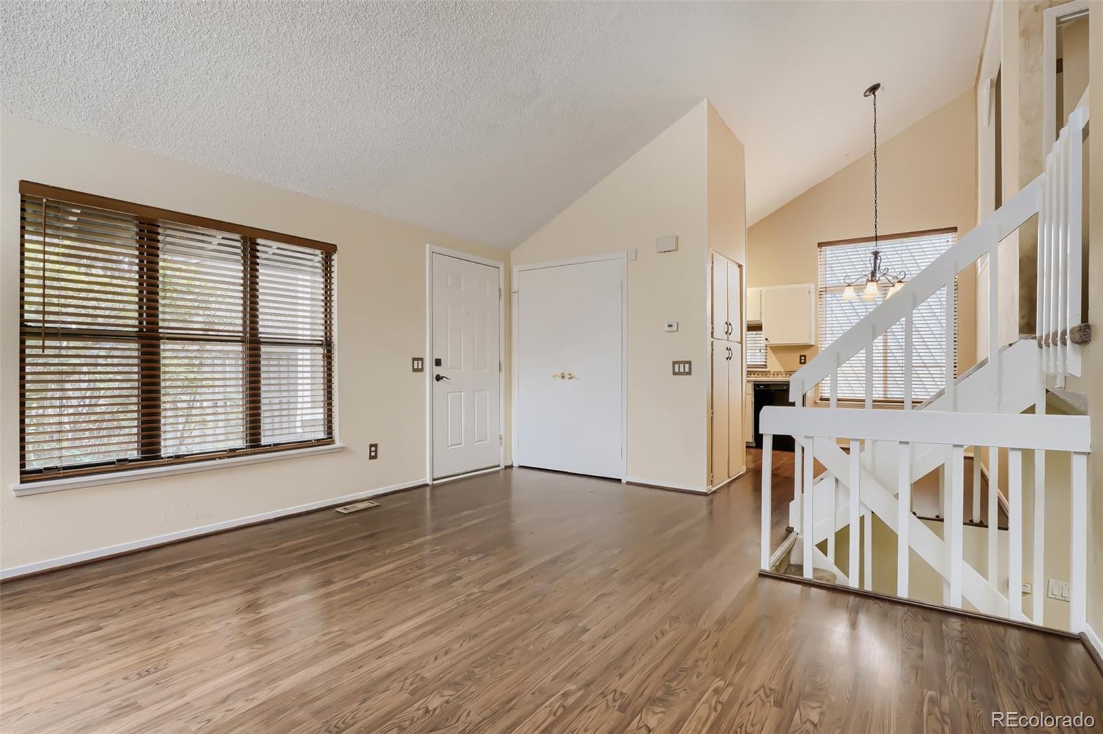 MLS Image #7 for 10223 e peakview avenue,englewood, Colorado