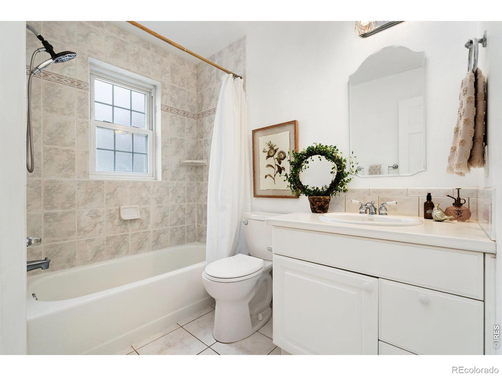 MLS Image #28 for 2762  nottingham square,fort collins, Colorado