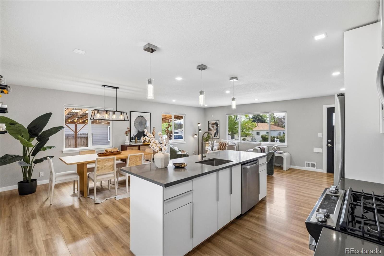 MLS Image #13 for 1888 s filbert court,denver, Colorado