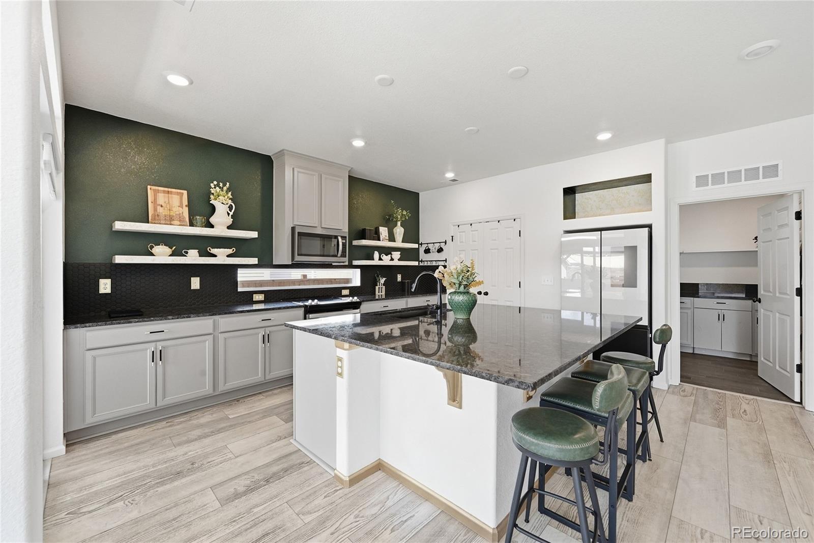 MLS Image #9 for 10177  worchester street,commerce city, Colorado