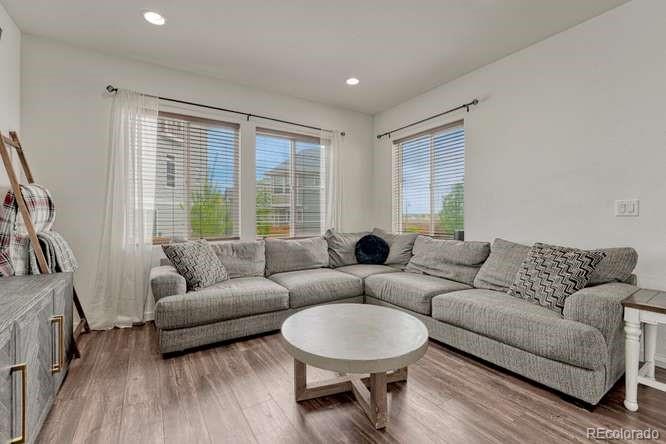 MLS Image #6 for 10004  yampa street,commerce city, Colorado