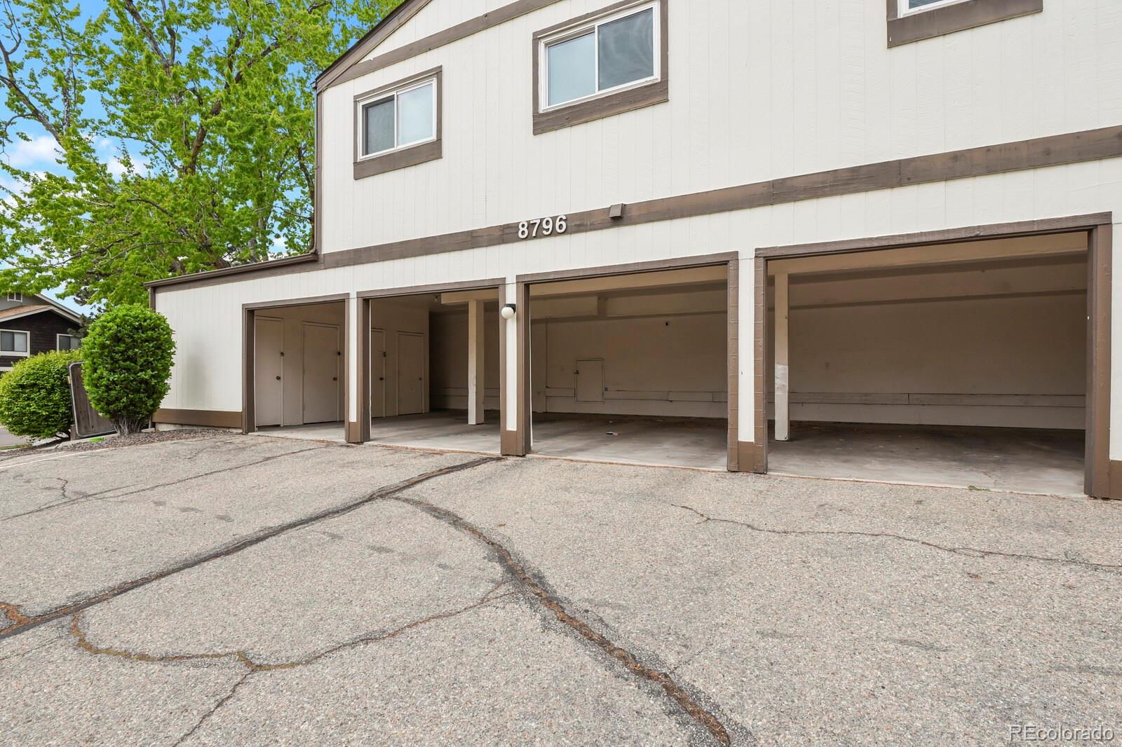 MLS Image #17 for 8796  chase drive,arvada, Colorado