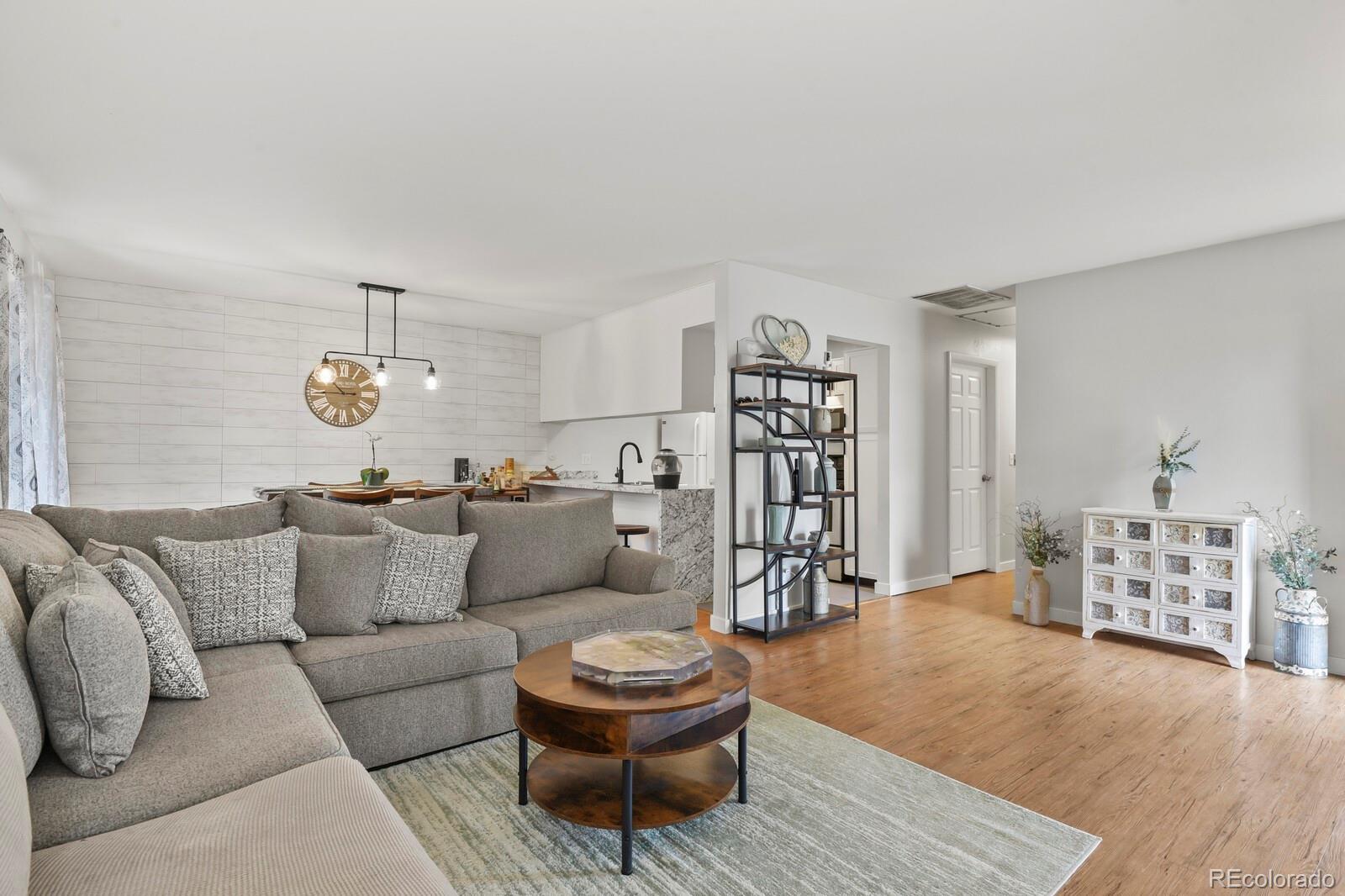 MLS Image #3 for 8796  chase drive,arvada, Colorado