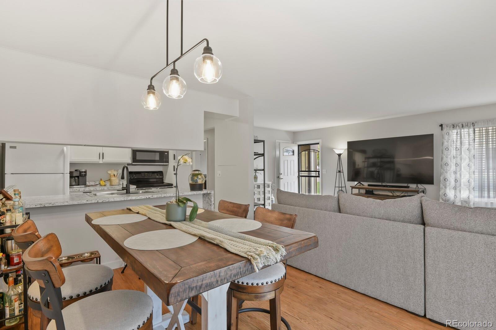 MLS Image #5 for 8796  chase drive,arvada, Colorado