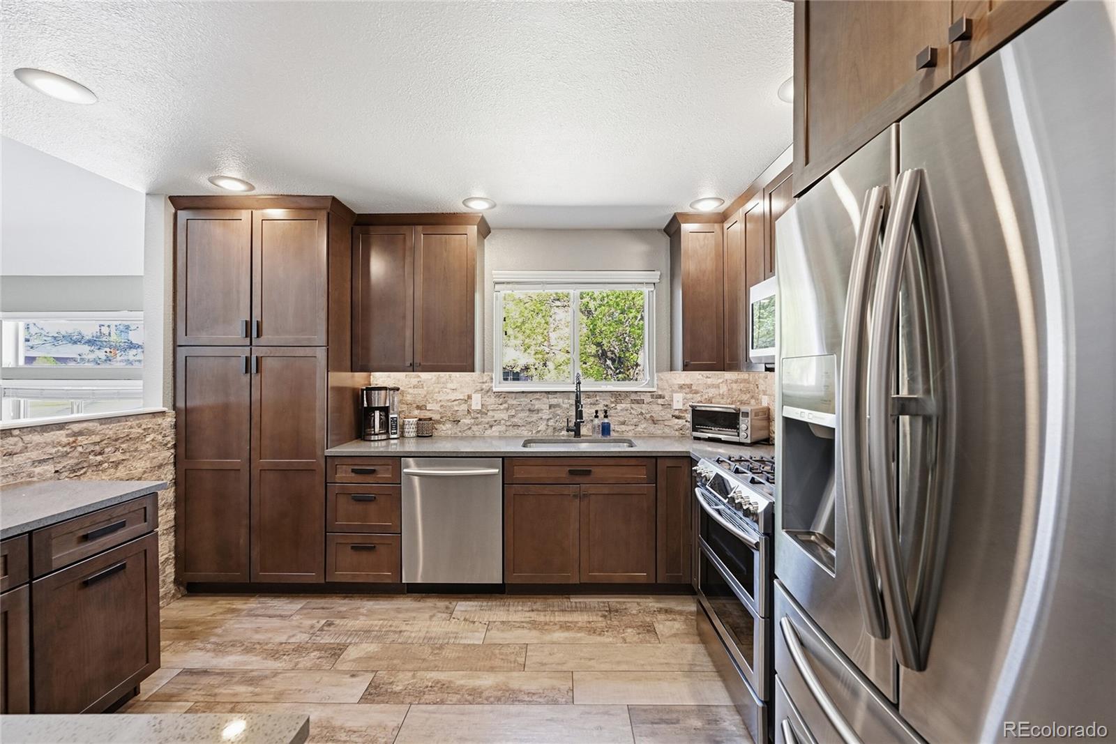 MLS Image #1 for 11457 w fremont drive,littleton, Colorado
