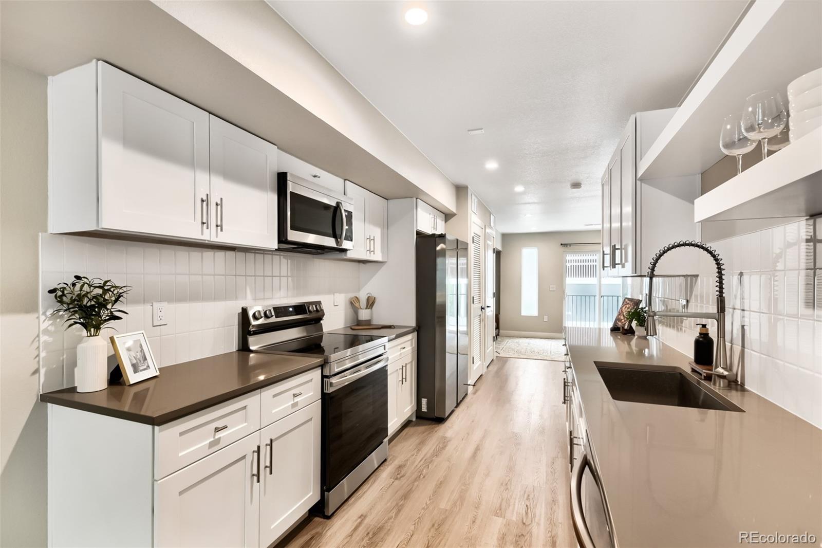 MLS Image #13 for 1642 n lafayette street 3,denver, Colorado