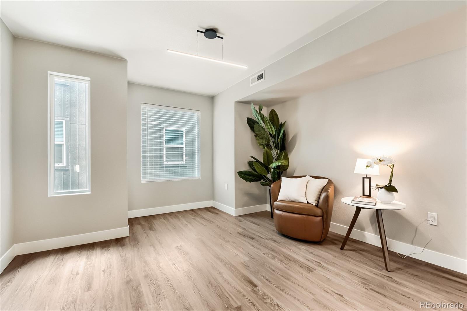 MLS Image #16 for 1642 n lafayette street 3,denver, Colorado