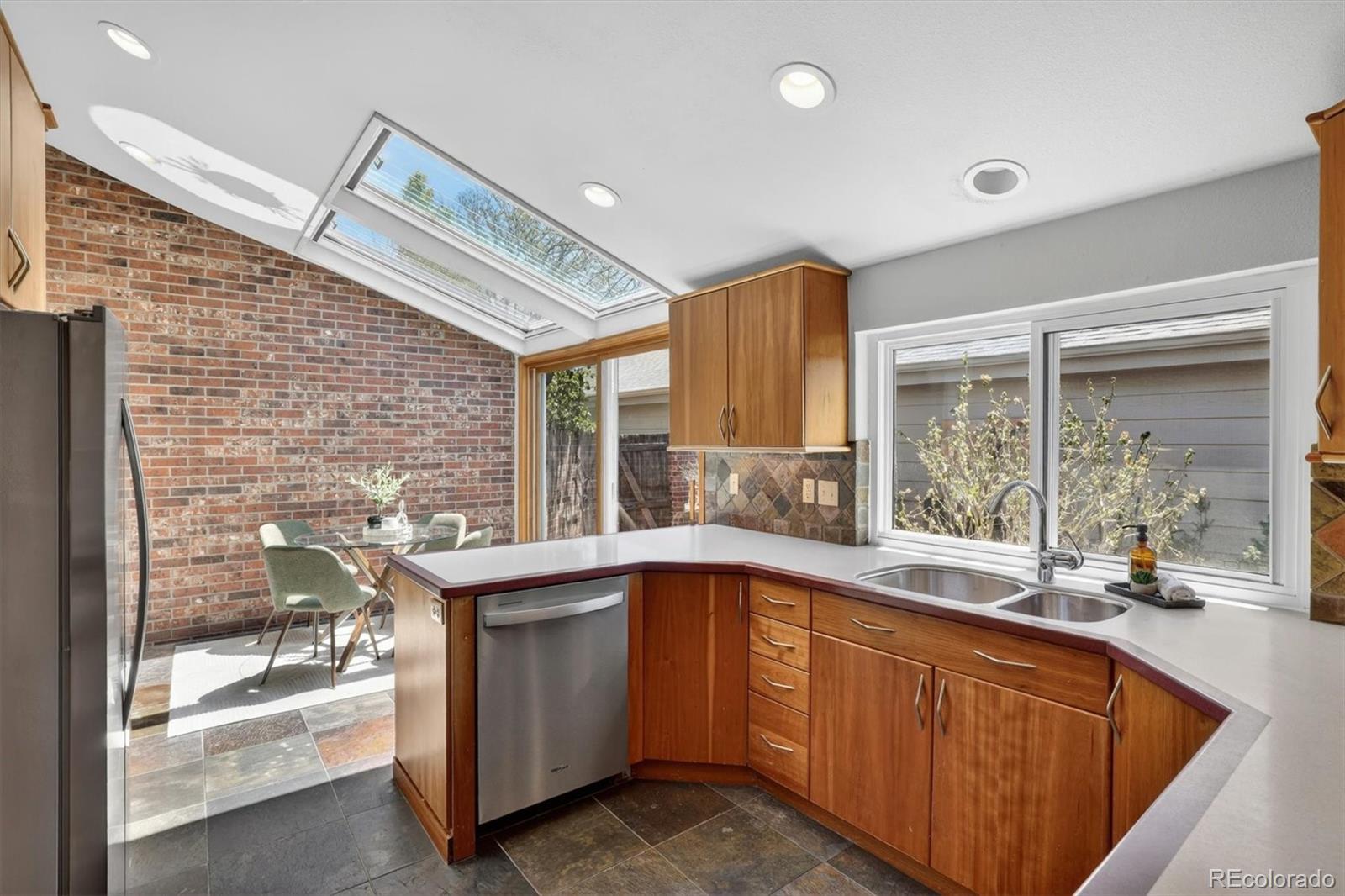 MLS Image #8 for 3333 e florida avenue,denver, Colorado