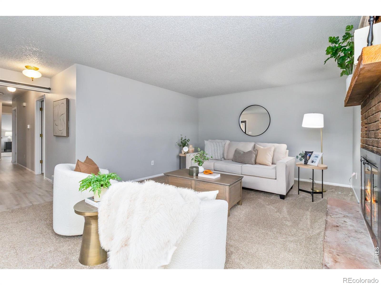 MLS Image #3 for 308 w 52nd street,loveland, Colorado
