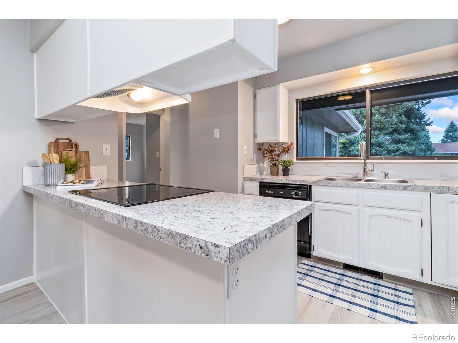 MLS Image #9 for 308 w 52nd street,loveland, Colorado