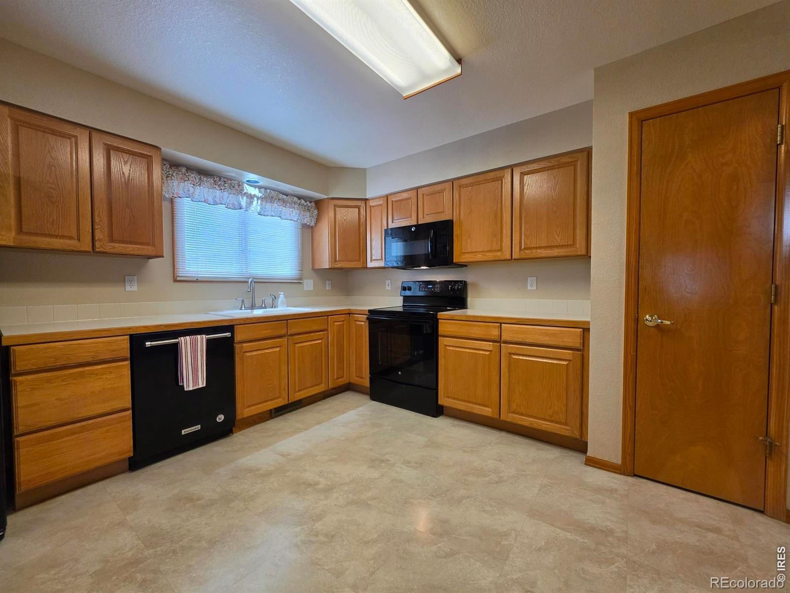 MLS Image #26 for 1526  tulip court,longmont, Colorado