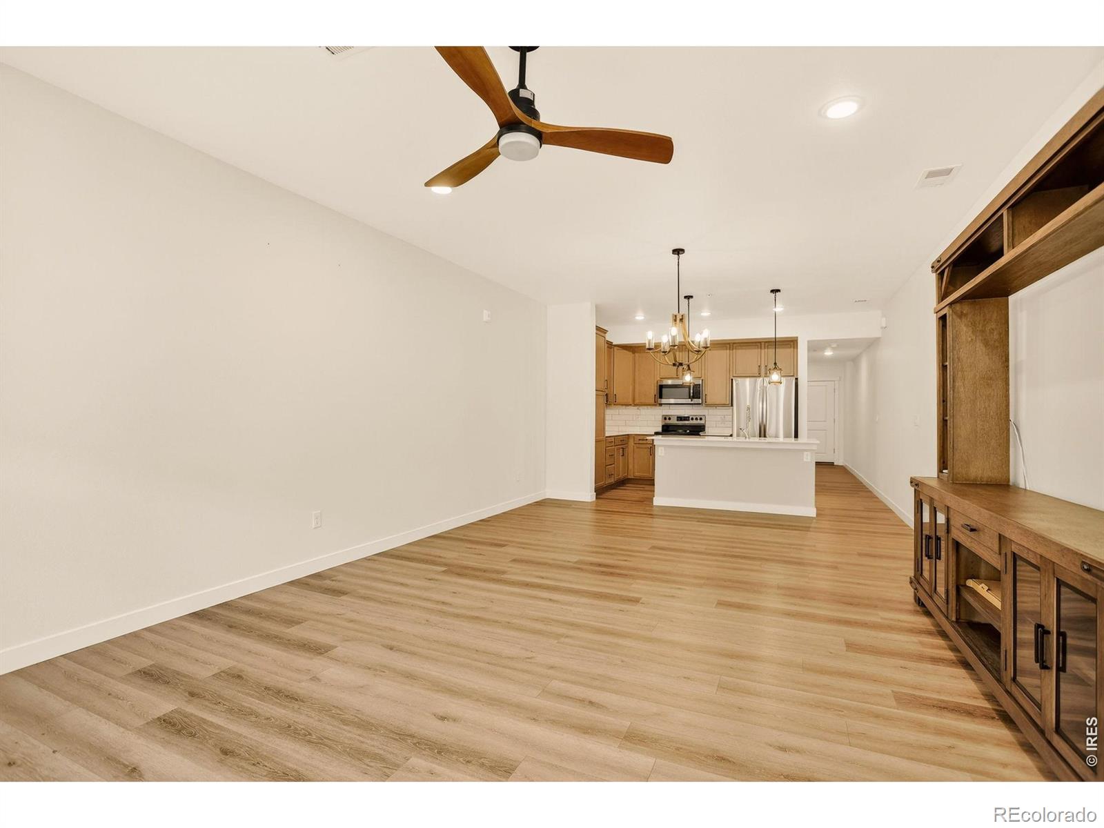 MLS Image #12 for 330  high point drive,longmont, Colorado