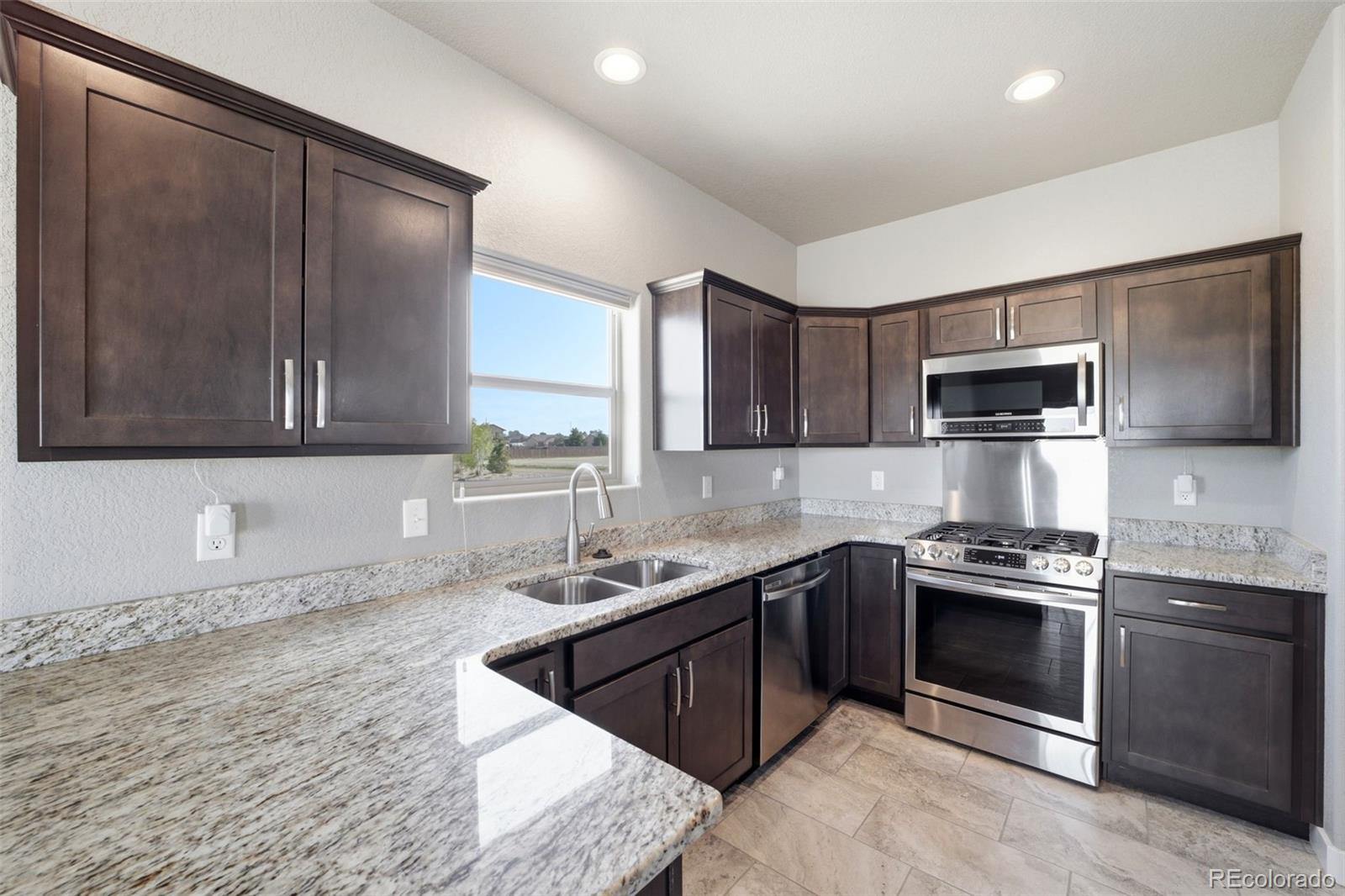 MLS Image #14 for 803 s lone cowboy drive,pueblo west, Colorado