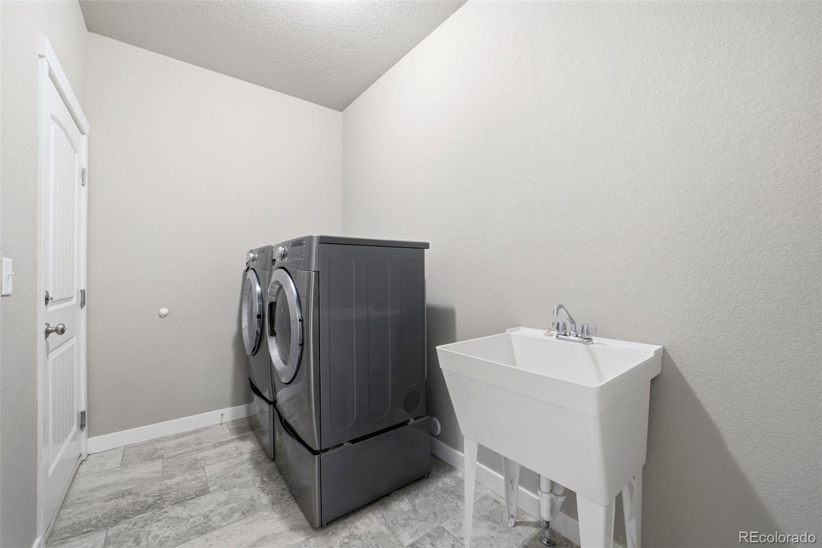 MLS Image #15 for 803 s lone cowboy drive,pueblo west, Colorado