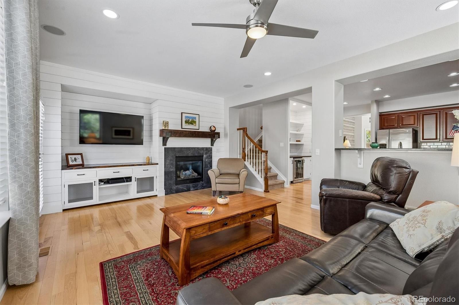 MLS Image #13 for 9489  cedarhurst lane e,highlands ranch, Colorado
