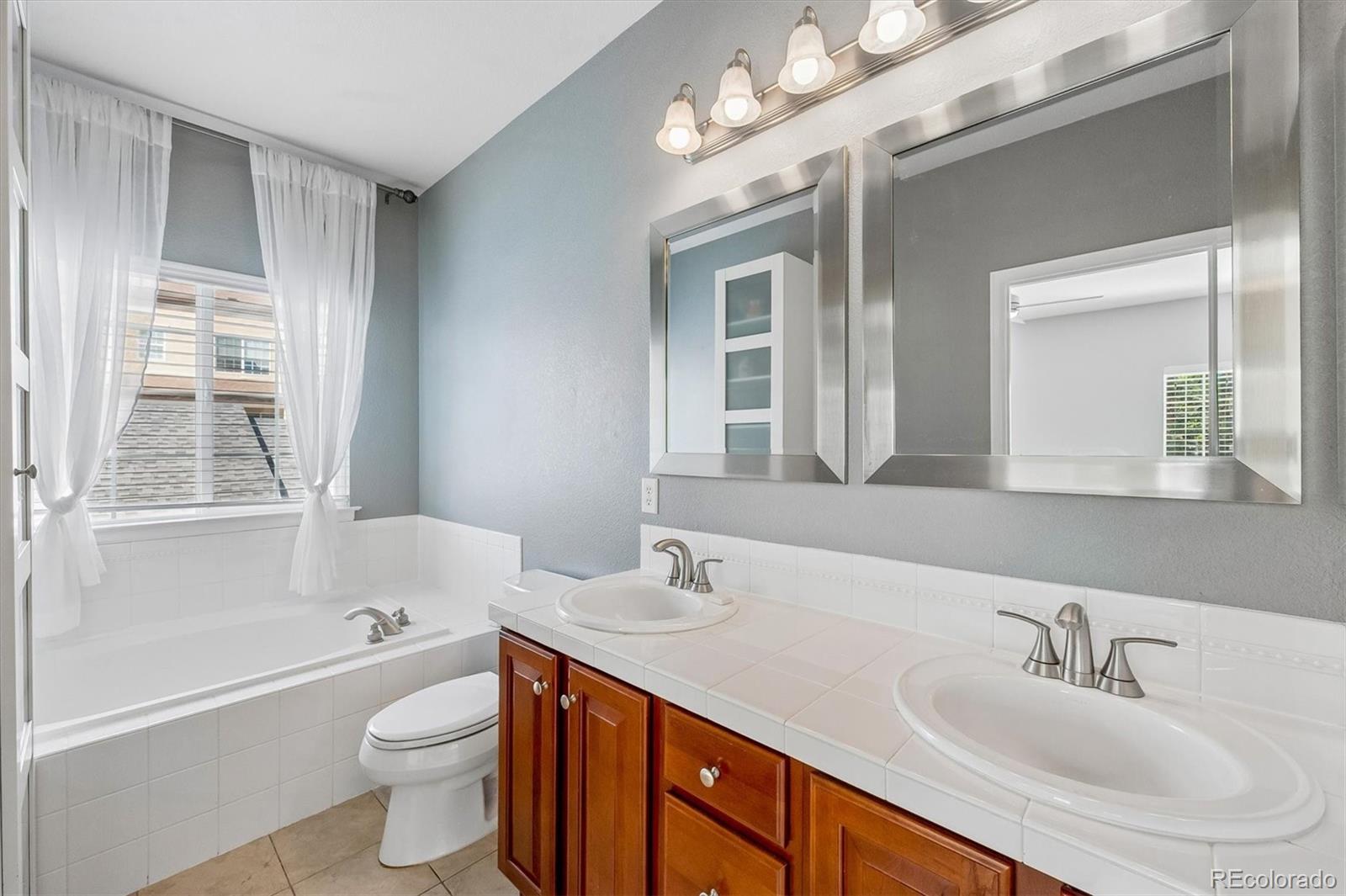 MLS Image #21 for 9489  cedarhurst lane e,highlands ranch, Colorado