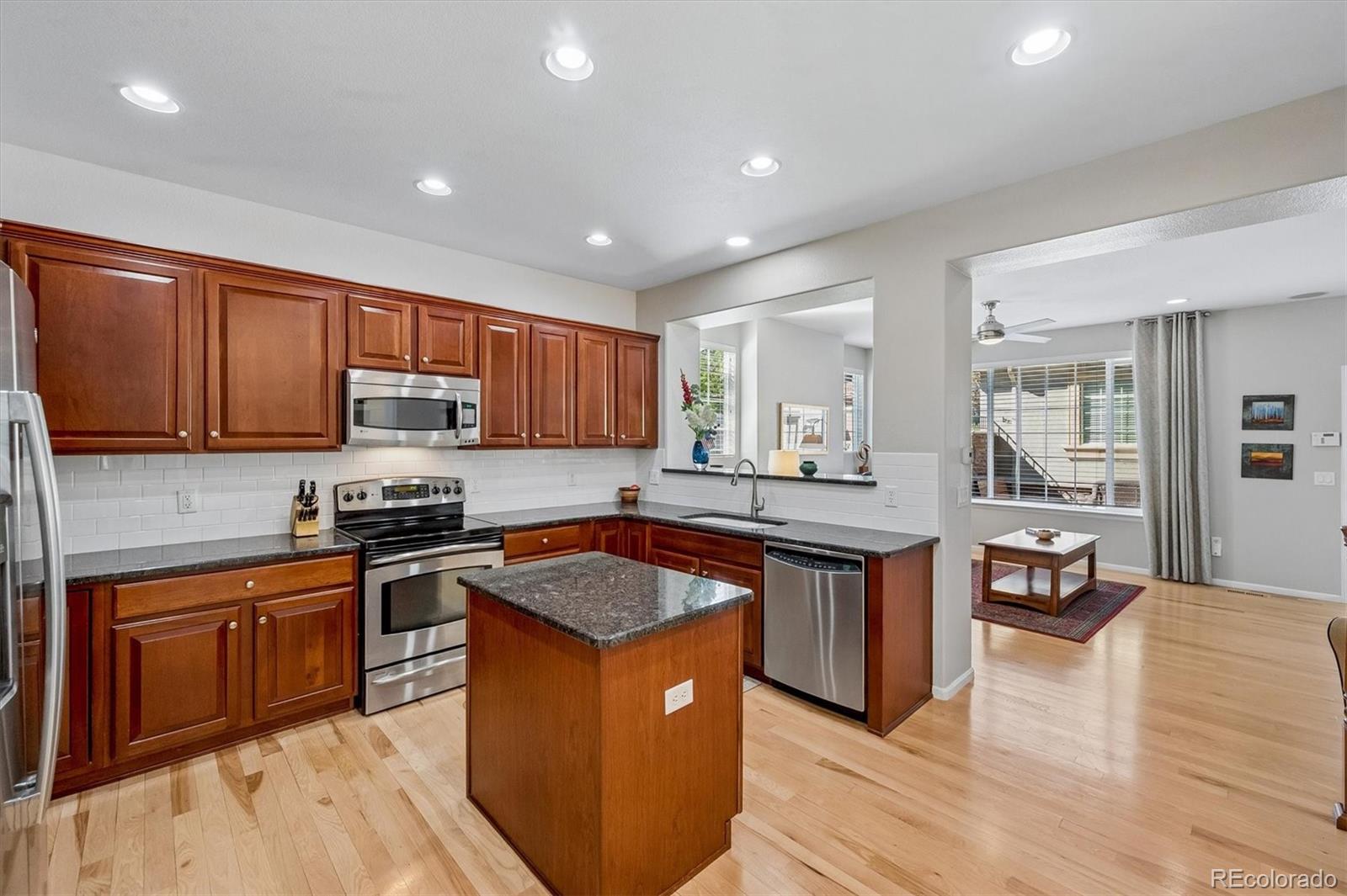 MLS Image #7 for 9489  cedarhurst lane e,highlands ranch, Colorado