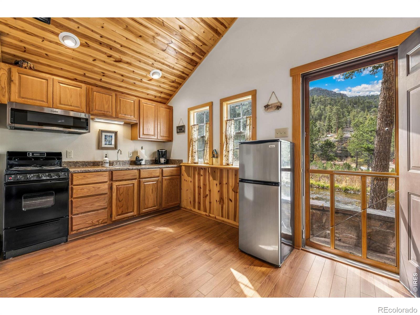 MLS Image #28 for 119  berthoud dale lane,drake, Colorado