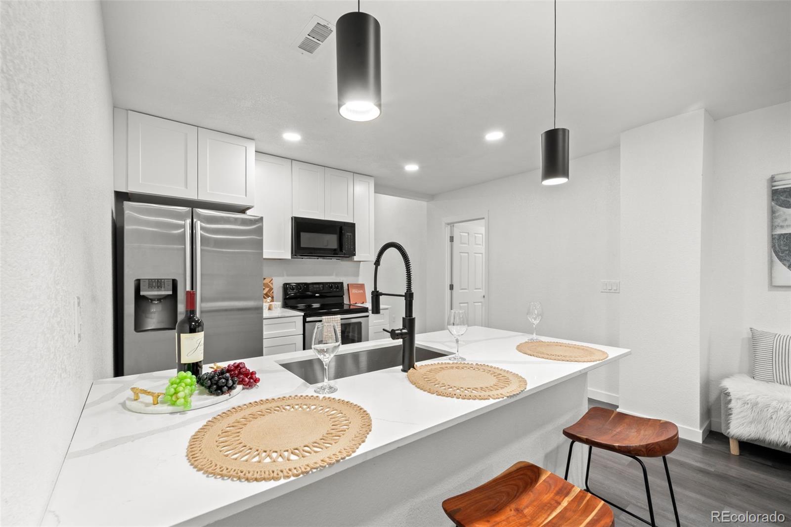 MLS Image #9 for 2735 w 56th avenue,denver, Colorado
