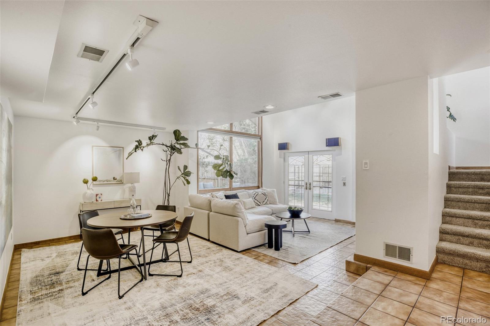 MLS Image #19 for 1275 s ogden street,denver, Colorado