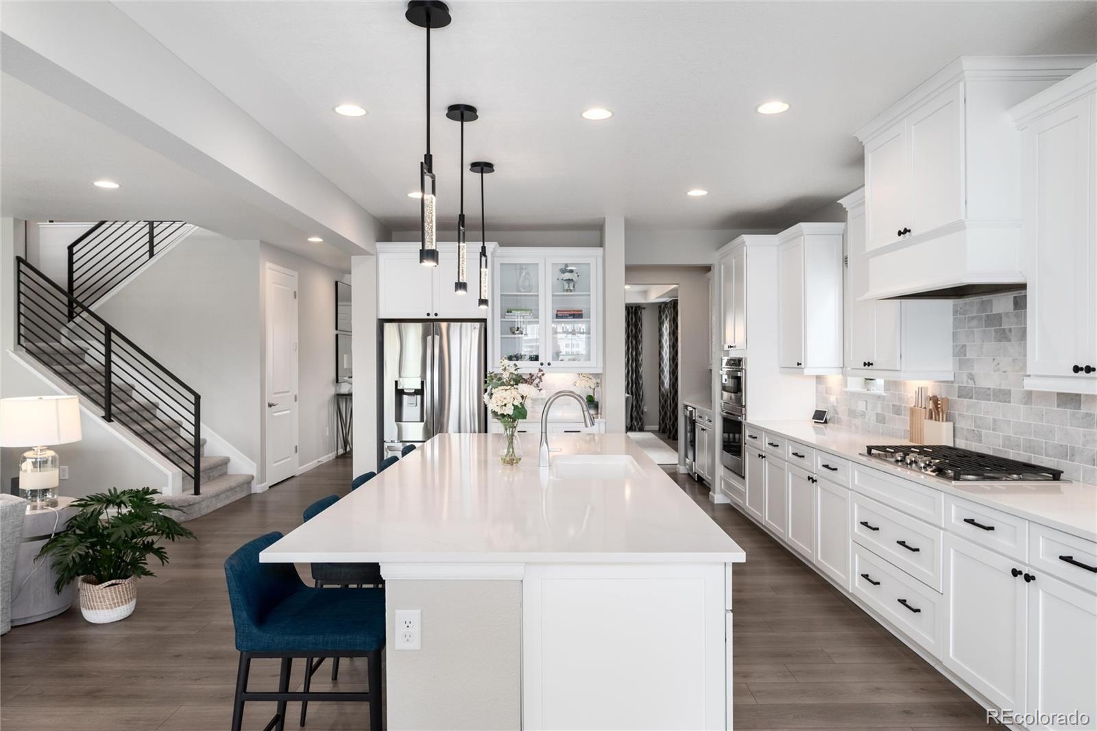 MLS Image #11 for 27794 e davies drive,aurora, Colorado