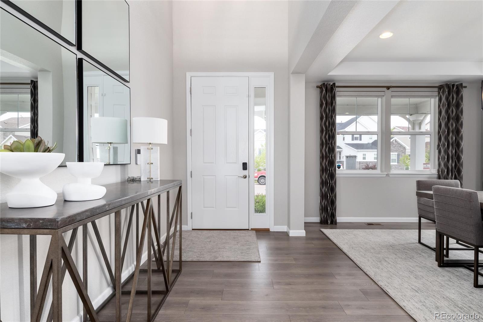MLS Image #3 for 27794 e davies drive,aurora, Colorado