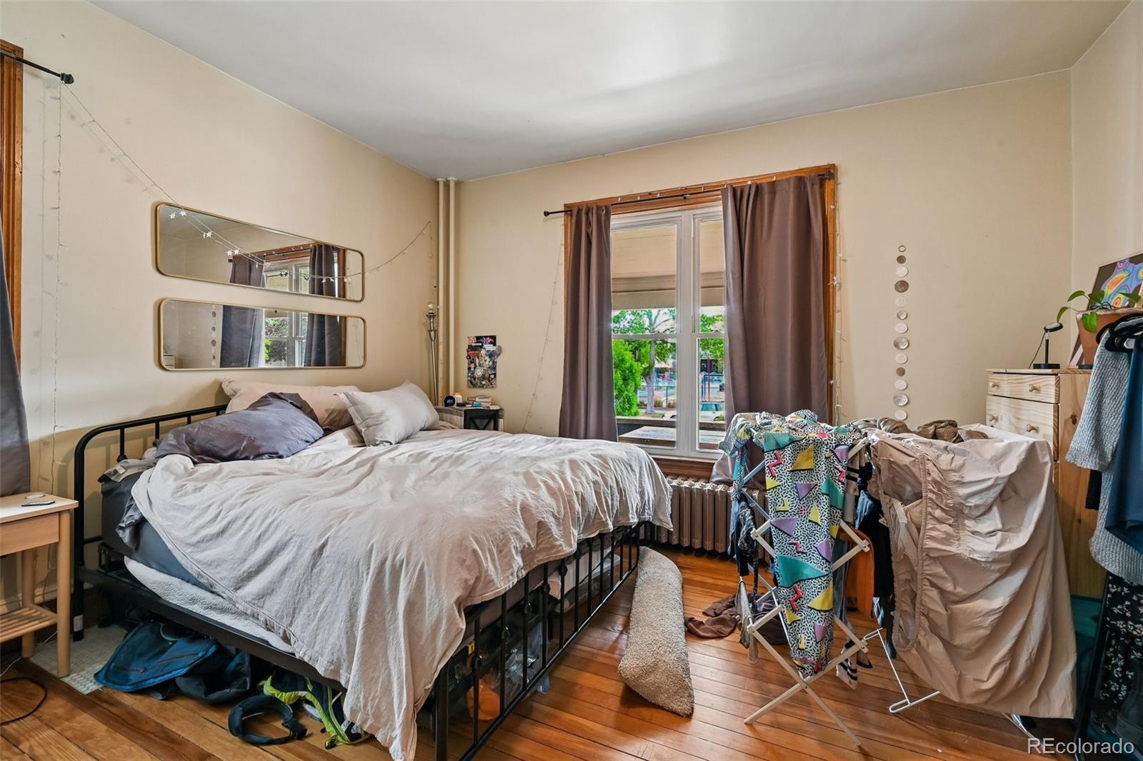 MLS Image #14 for 1646 n high street,denver, Colorado