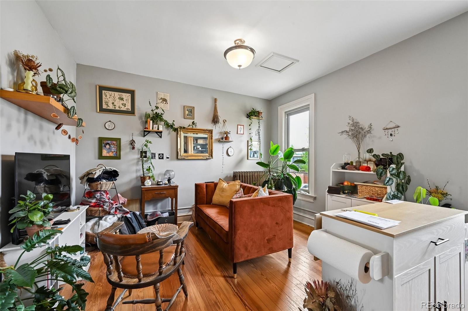 MLS Image #28 for 1646 n high street,denver, Colorado