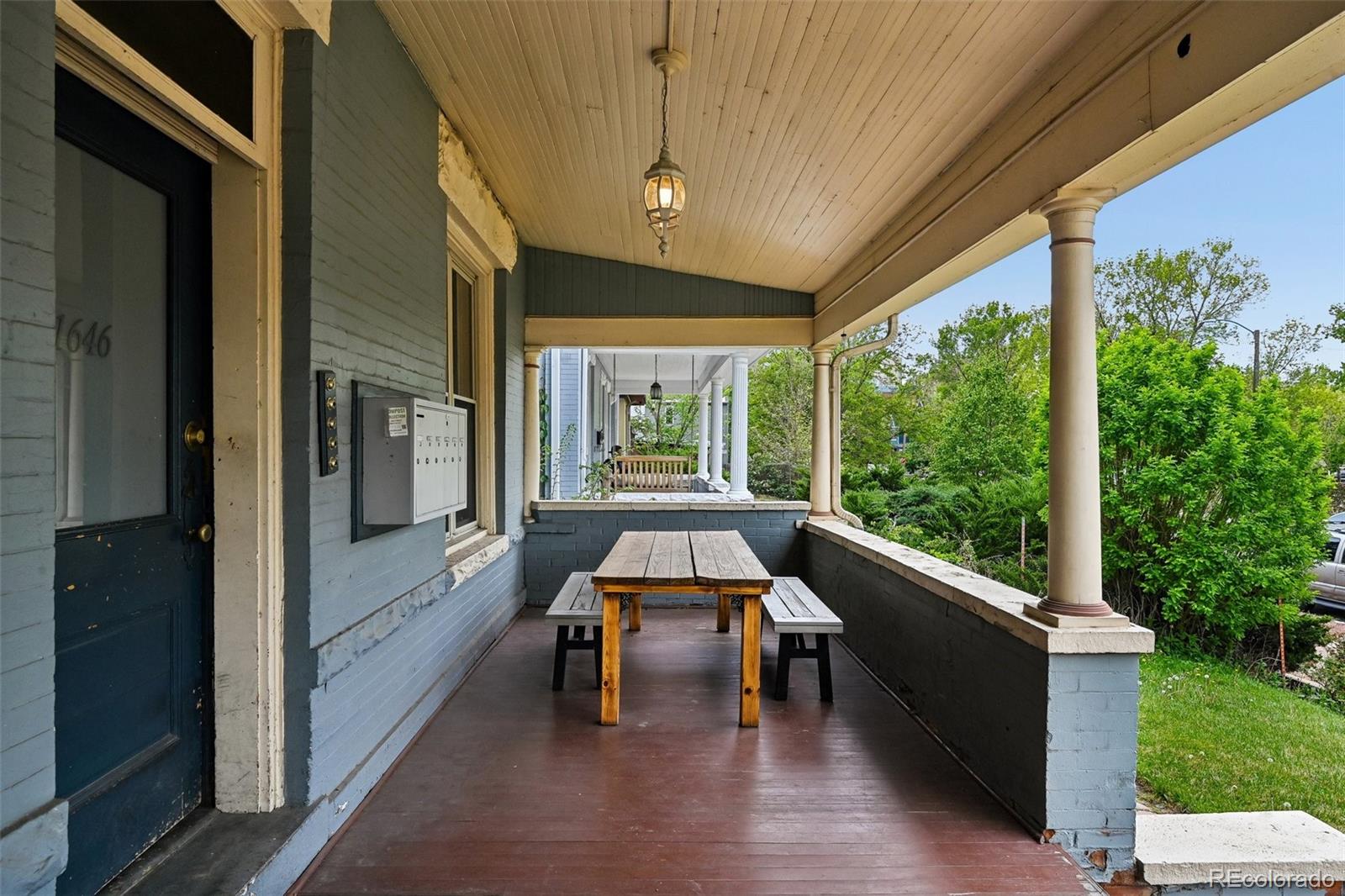 MLS Image #3 for 1646 n high street,denver, Colorado