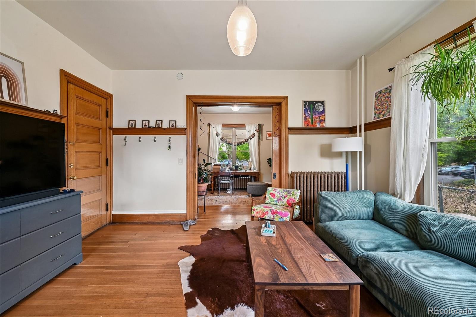 MLS Image #7 for 1646 n high street,denver, Colorado