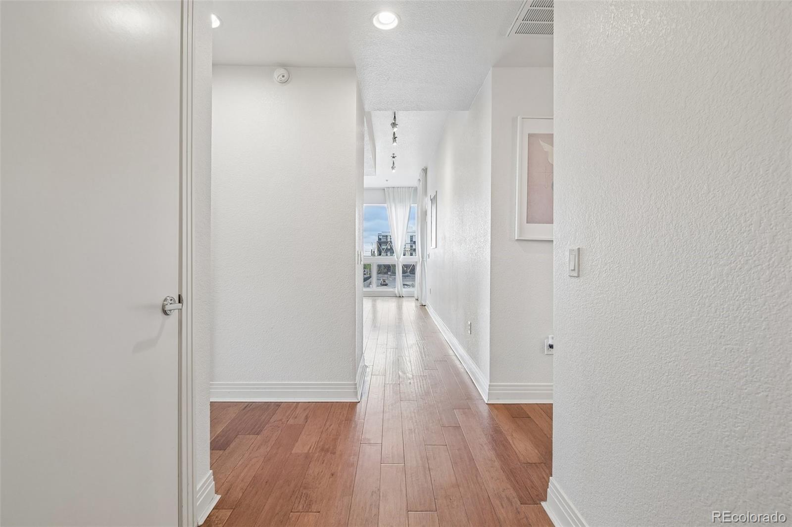MLS Image #5 for 2460 w 29th avenue 202,denver, Colorado