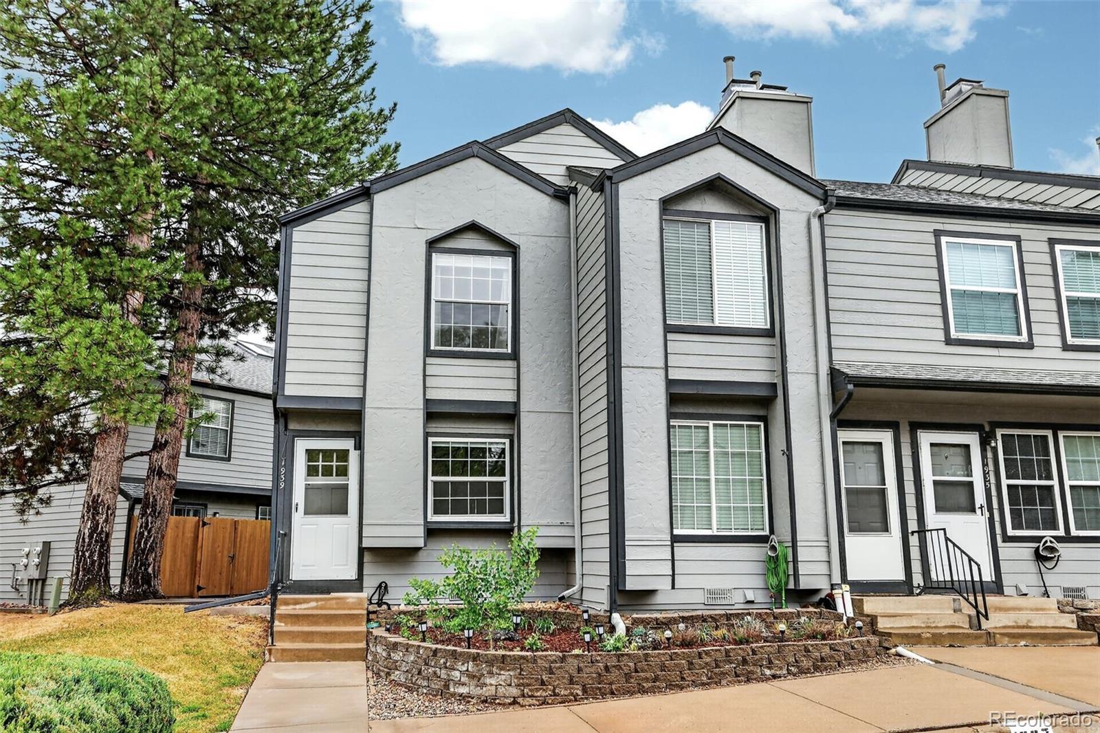 MLS Image #0 for 1939  newland court,lakewood, Colorado