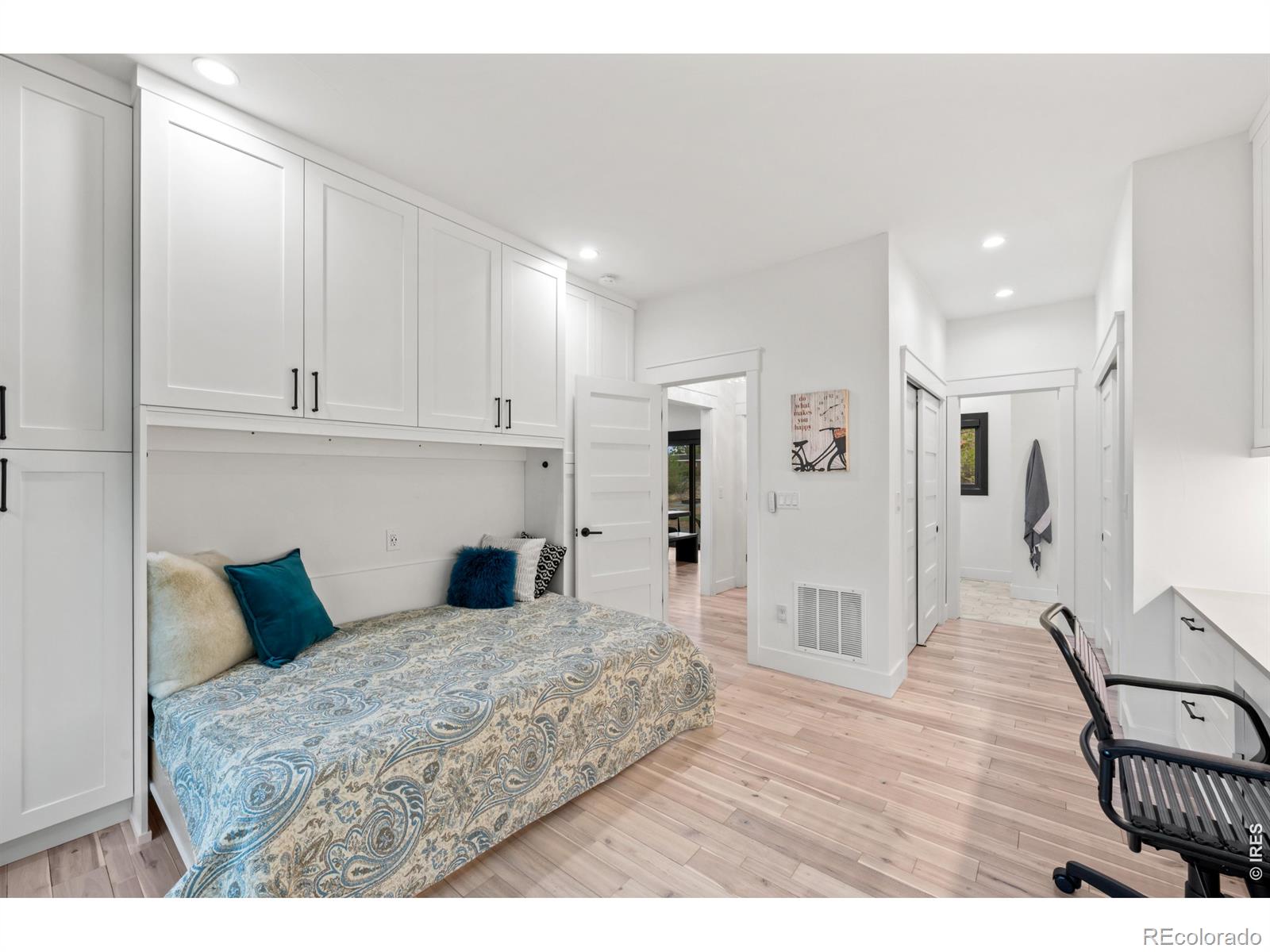 MLS Image #23 for 1118  ravenwood road,boulder, Colorado
