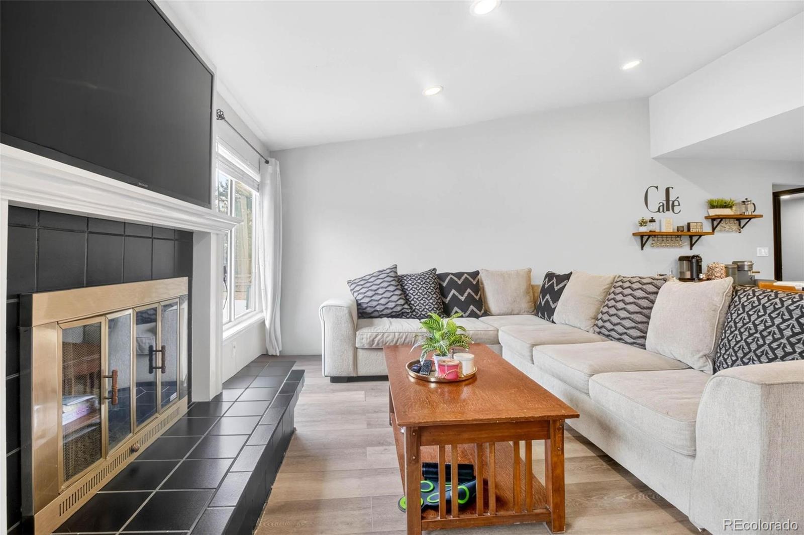 MLS Image #13 for 4867 s johnson street,littleton, Colorado