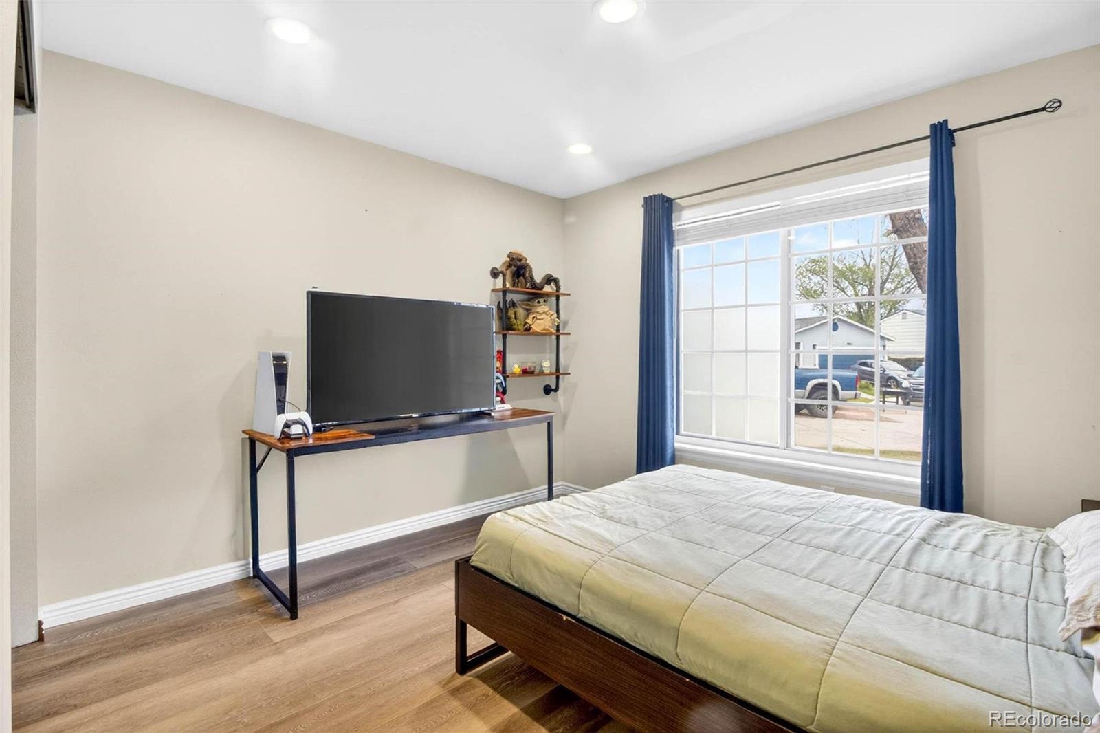 MLS Image #15 for 4867 s johnson street,littleton, Colorado