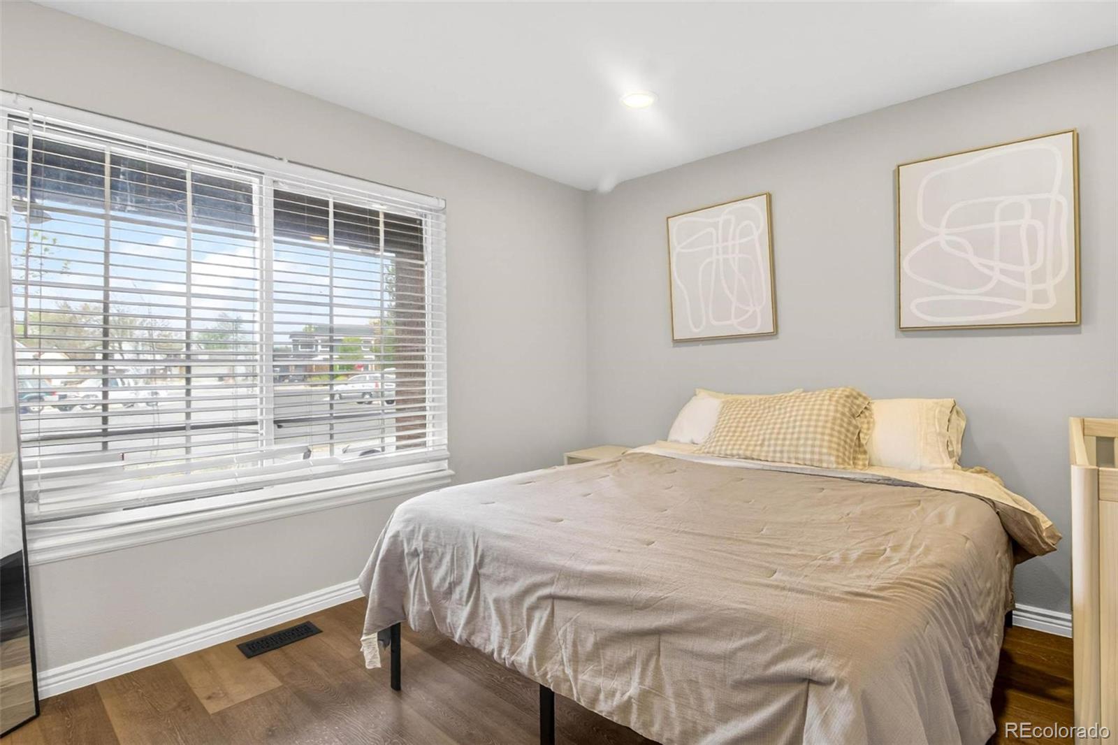 MLS Image #6 for 4867 s johnson street,littleton, Colorado