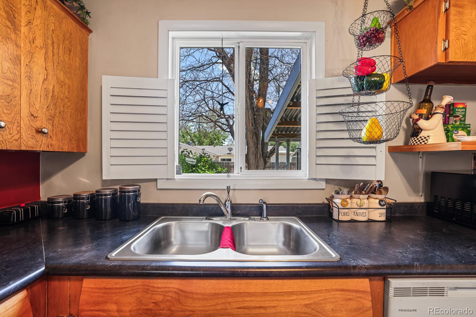 MLS Image #11 for 145  rose drive,colorado springs, Colorado