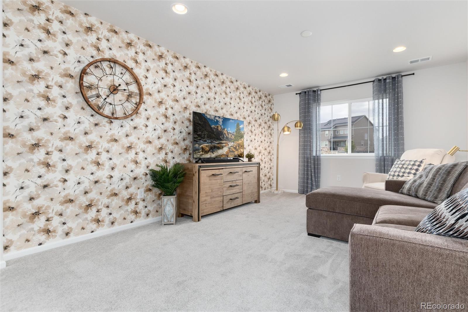 MLS Image #15 for 27425 e roxbury place,aurora, Colorado